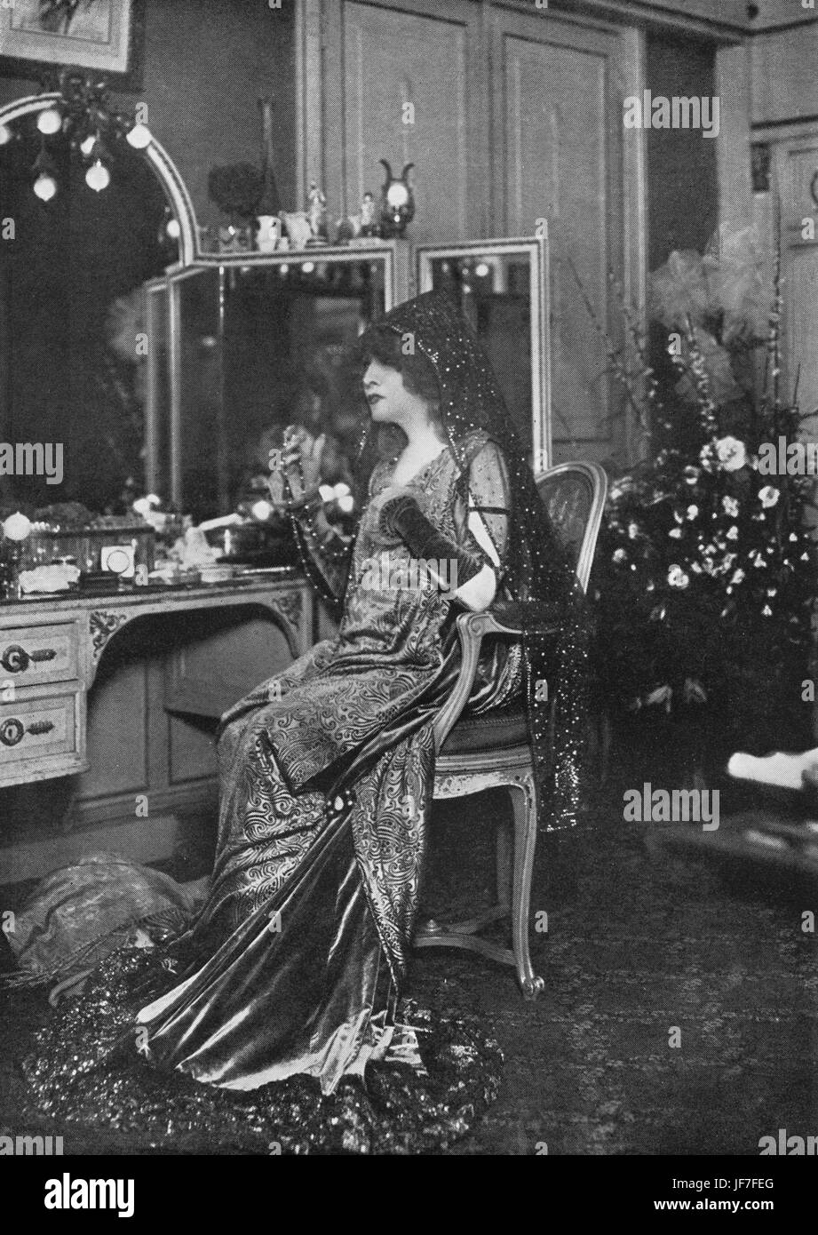 Seated Dressing