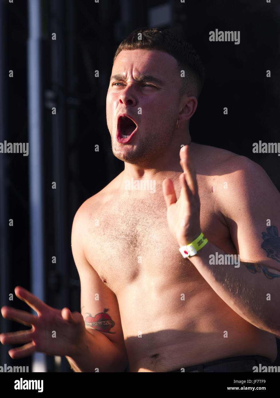 Bearded Theory - Day 2 - Performances Featuring: Slaves Where: Catton ...