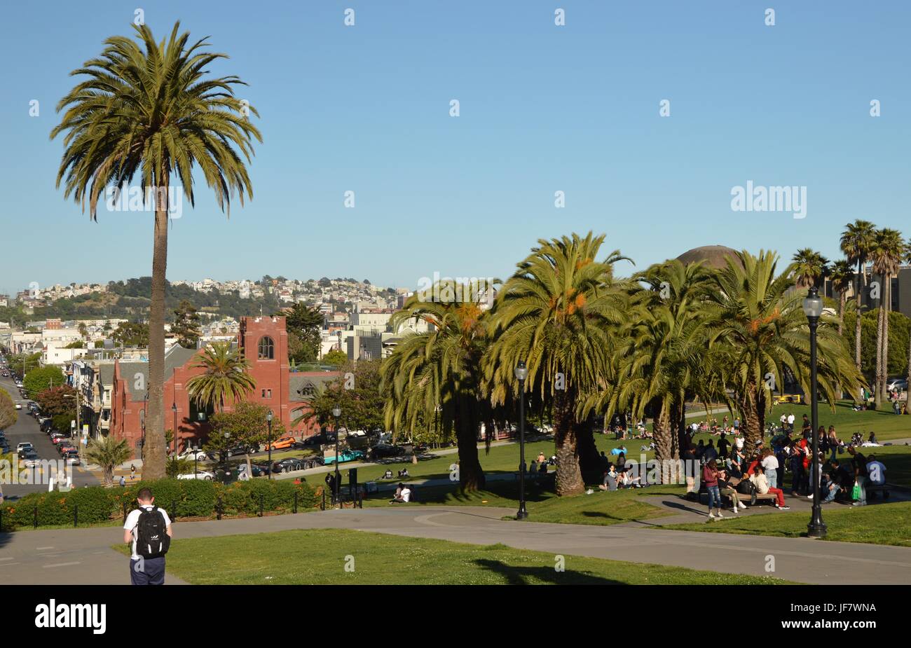 Impressions from the Dolores Park in San Francisco from May 1, 2017