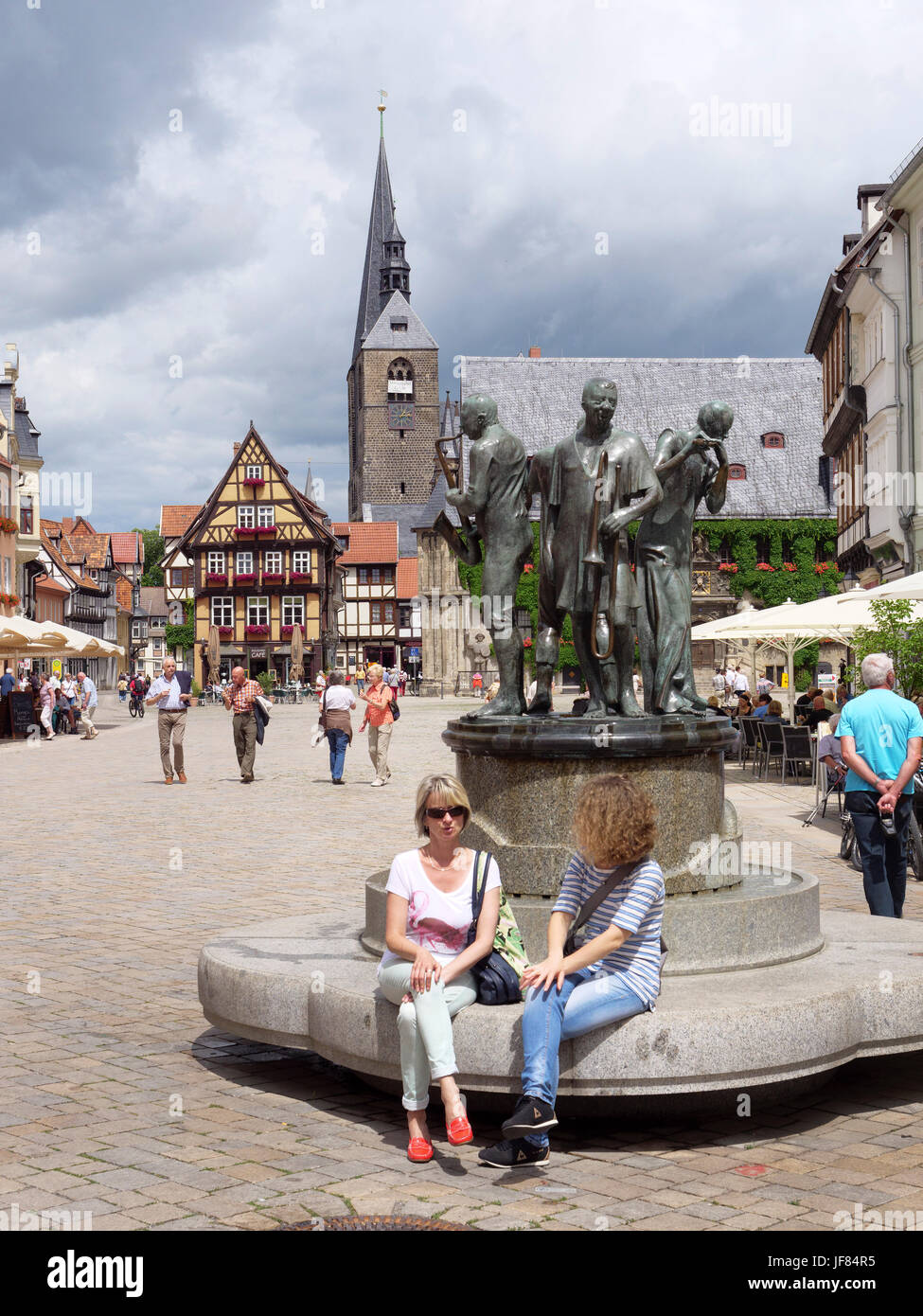 fountain, townhall and halftimbered house at Markt square, Quedlinburg, Saxony-Anhalt, Germany, Europe, UNESCO worl heritage Stock Photo