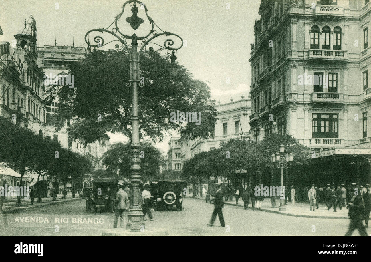 c1930 RIO DE JANEIRO BRASIL LAGOA RODRIGO DE FREITAS RPPC POSTCARD P1700