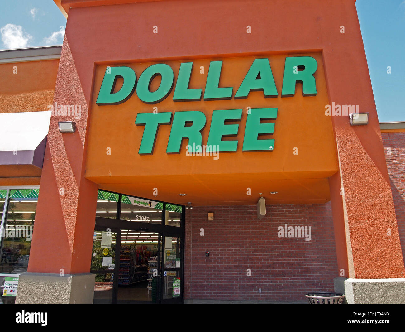 Dollar Tree store California Stock Photo Alamy