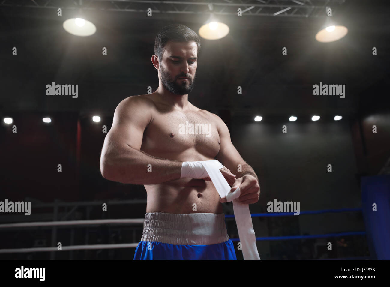 Combat athlete hi-res stock photography and images - Alamy