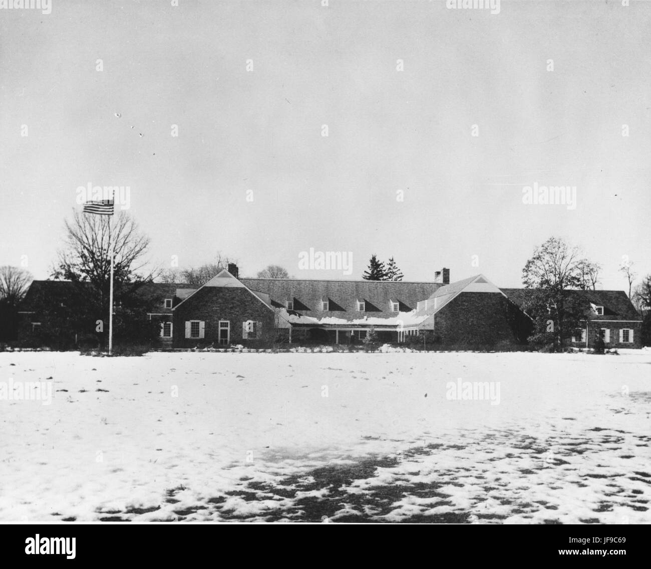 A historic photograph of the Franklin D. Roosevelt Presidential Library ...