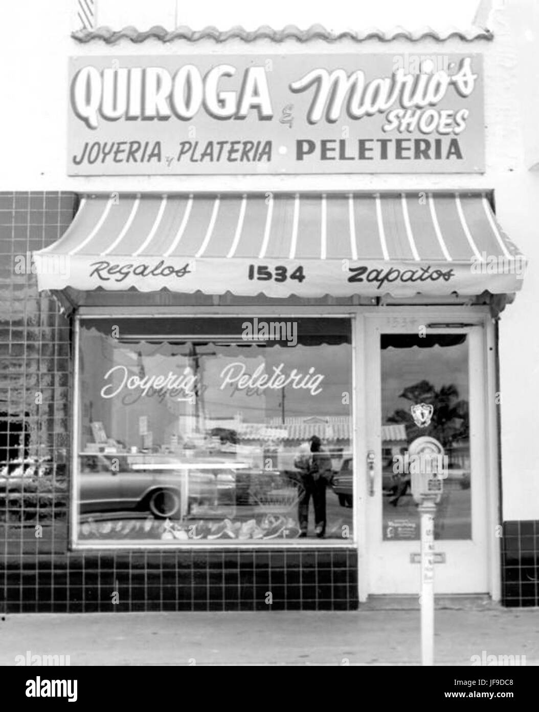 Shoe Store Florida 32887487505 o Stock Photo Alamy