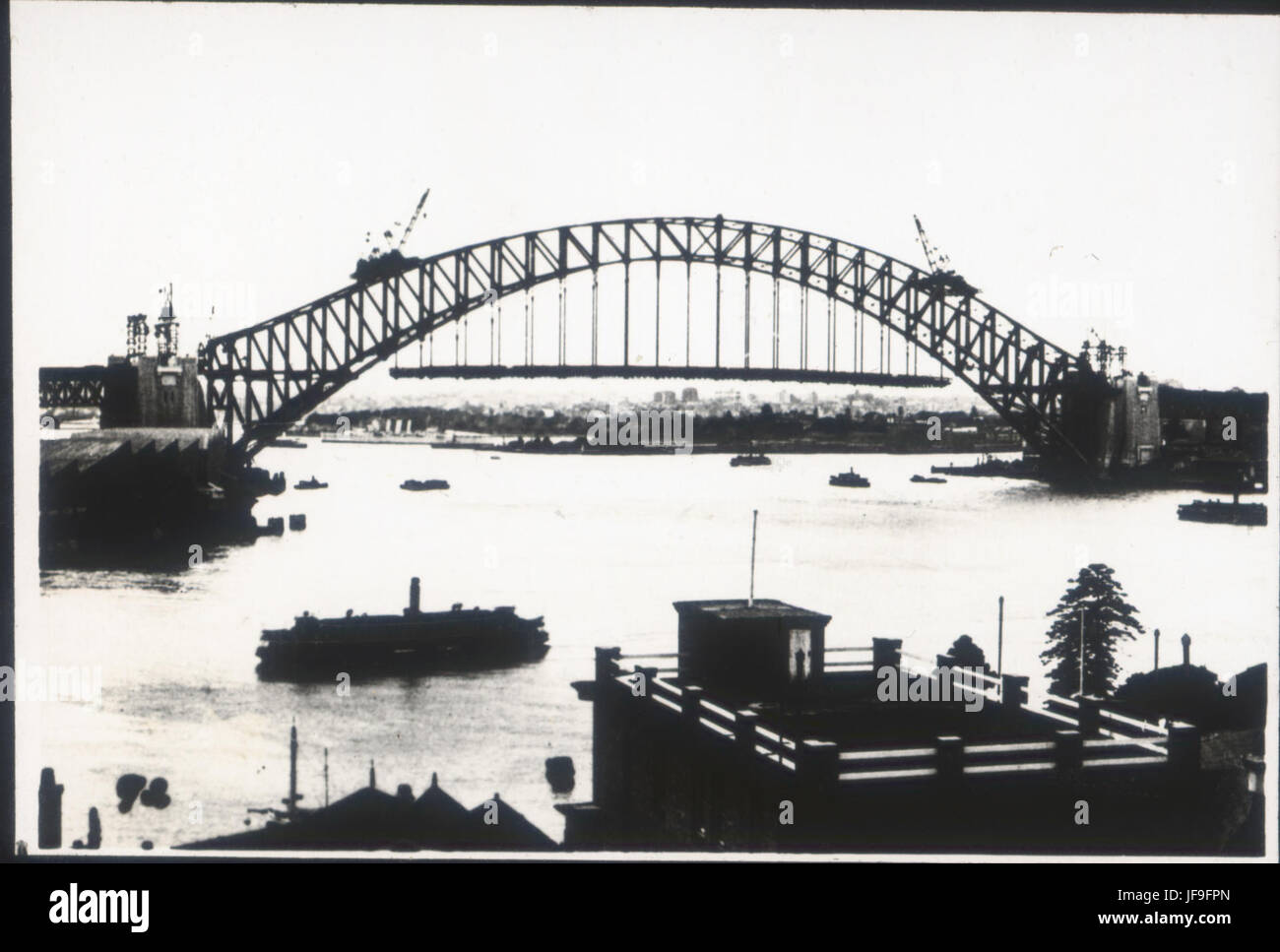 Sydney Harbour Bridge 33465370960 o Stock Photo