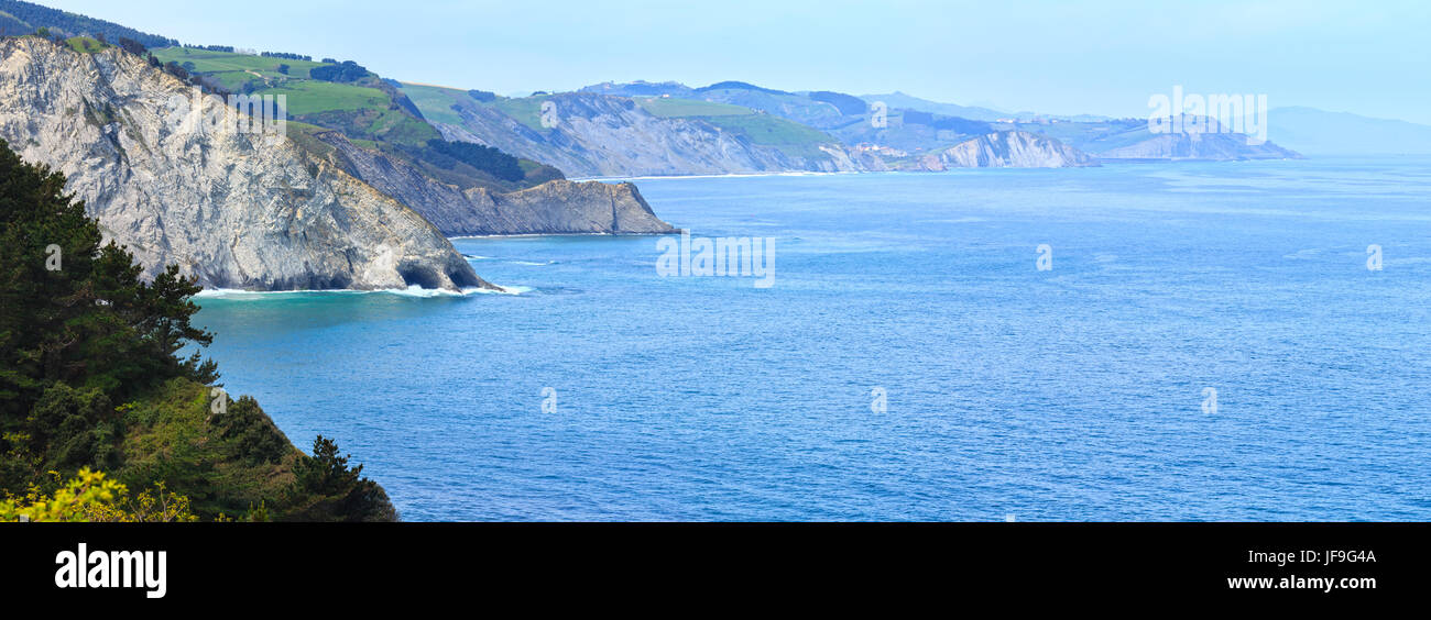 Atlantic Ocean coastline, Biscay Bay, Spain. Stock Photo
