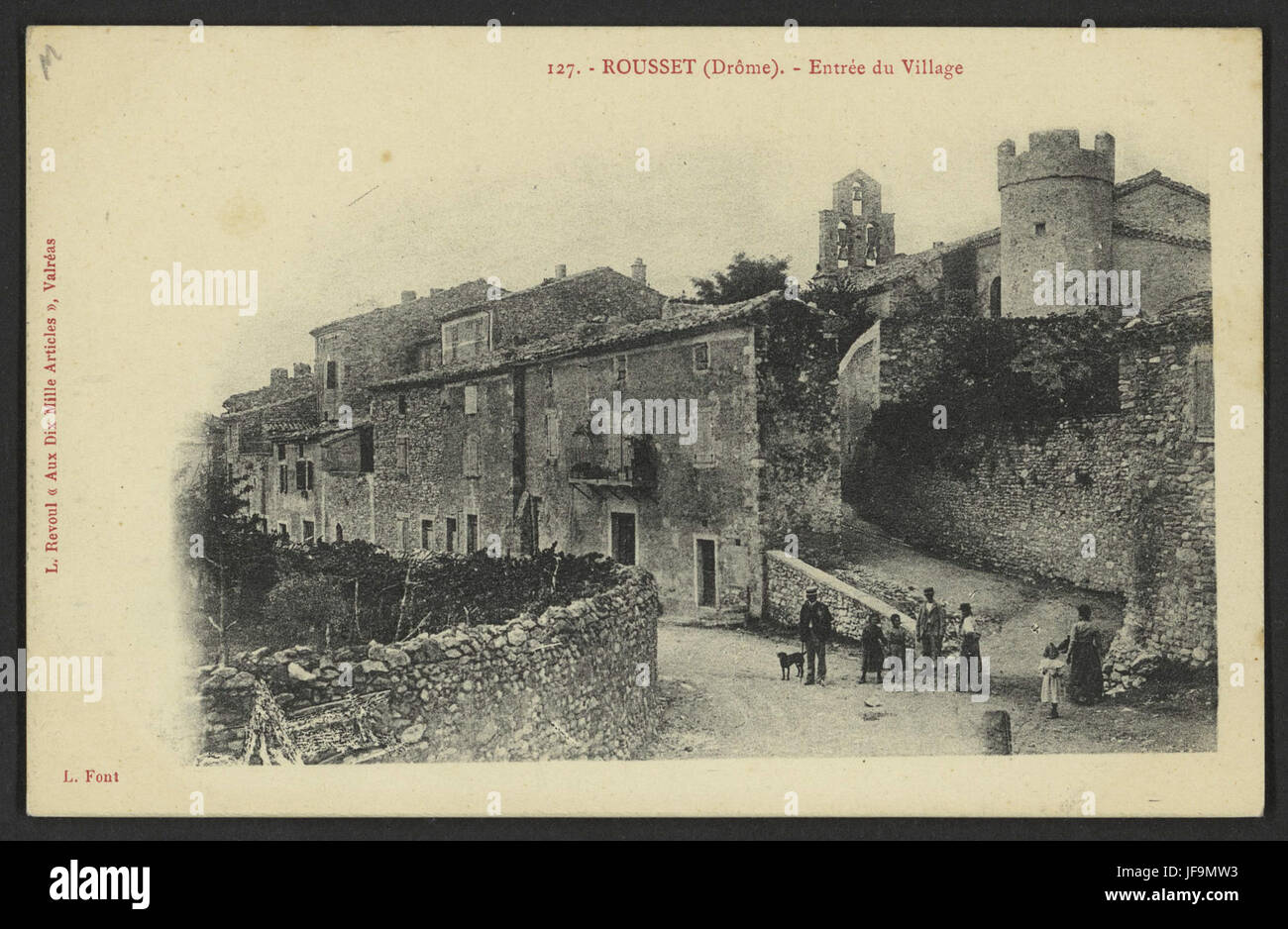 Showcasing villages hi-res stock photography and images - Alamy