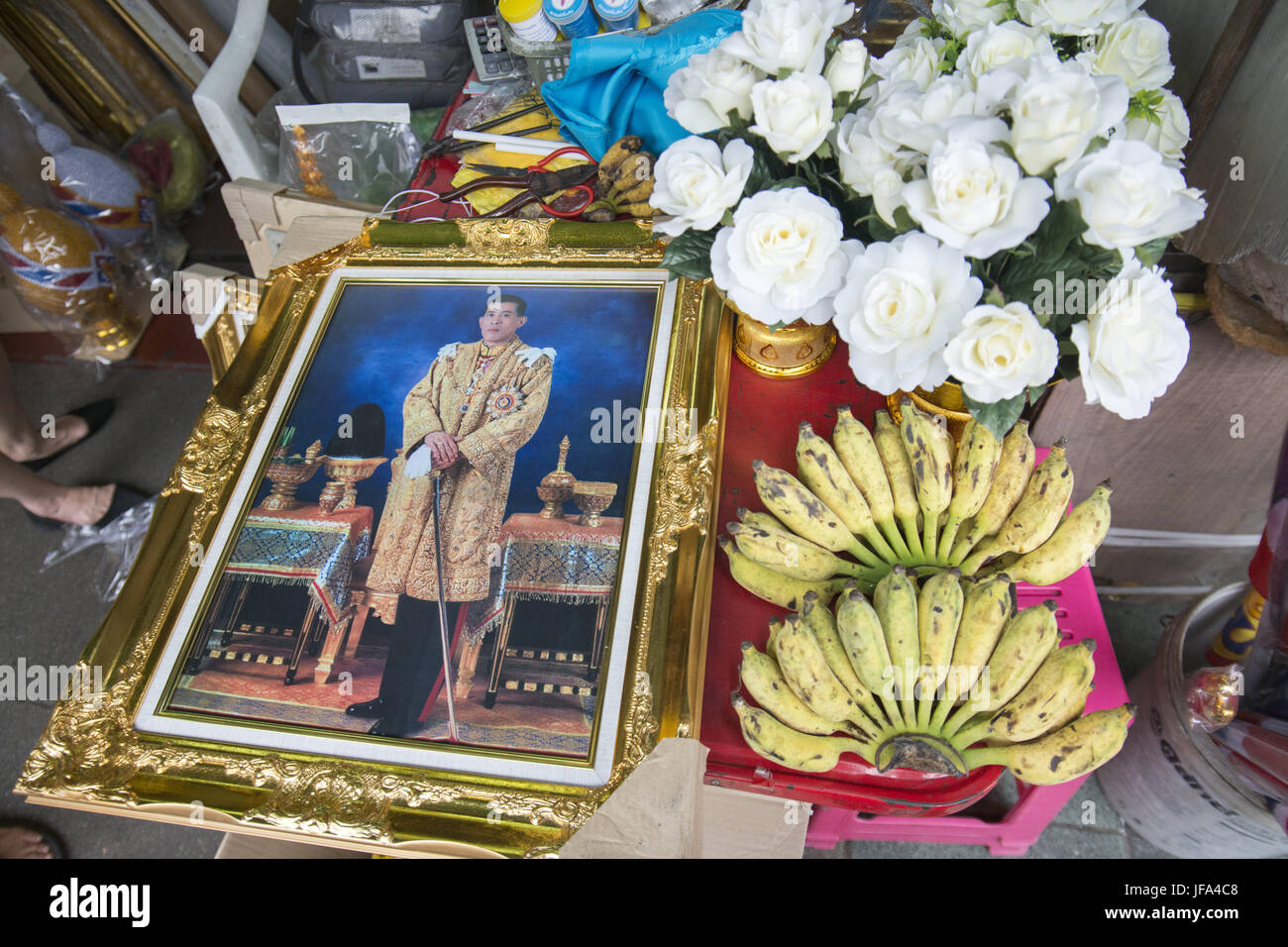THAILAND BANGKOK KING VAJIRALONGKORN Stock Photo Alamy