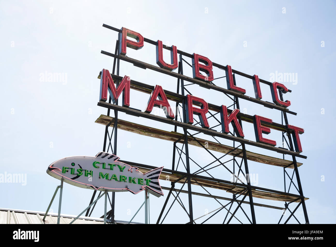 Seattle, United States. 29th June, 2017. Seattle, Washington: Historic Pike Place MarketFront had its grand opening under a warm summer sun. The $74 million MarketFront expansion provides a dynamic public plaza with views of Puget Sound and Olympic Mountains as well as table space for farmers, craftspeople and artisan purveyors, retail space, low-income housing, a neighborhood center and parking. The project was created in accordance of Market historic district guidelines and the Pike Place Market charter. Credit: Paul Christian Gordon/Alamy Live News Stock Photo