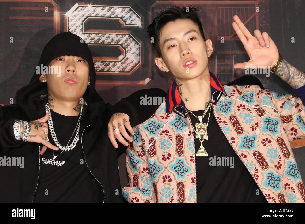 S. Korean rappers Dok2 and Park Jae-beom South Korean rappers Dok2 (L ...