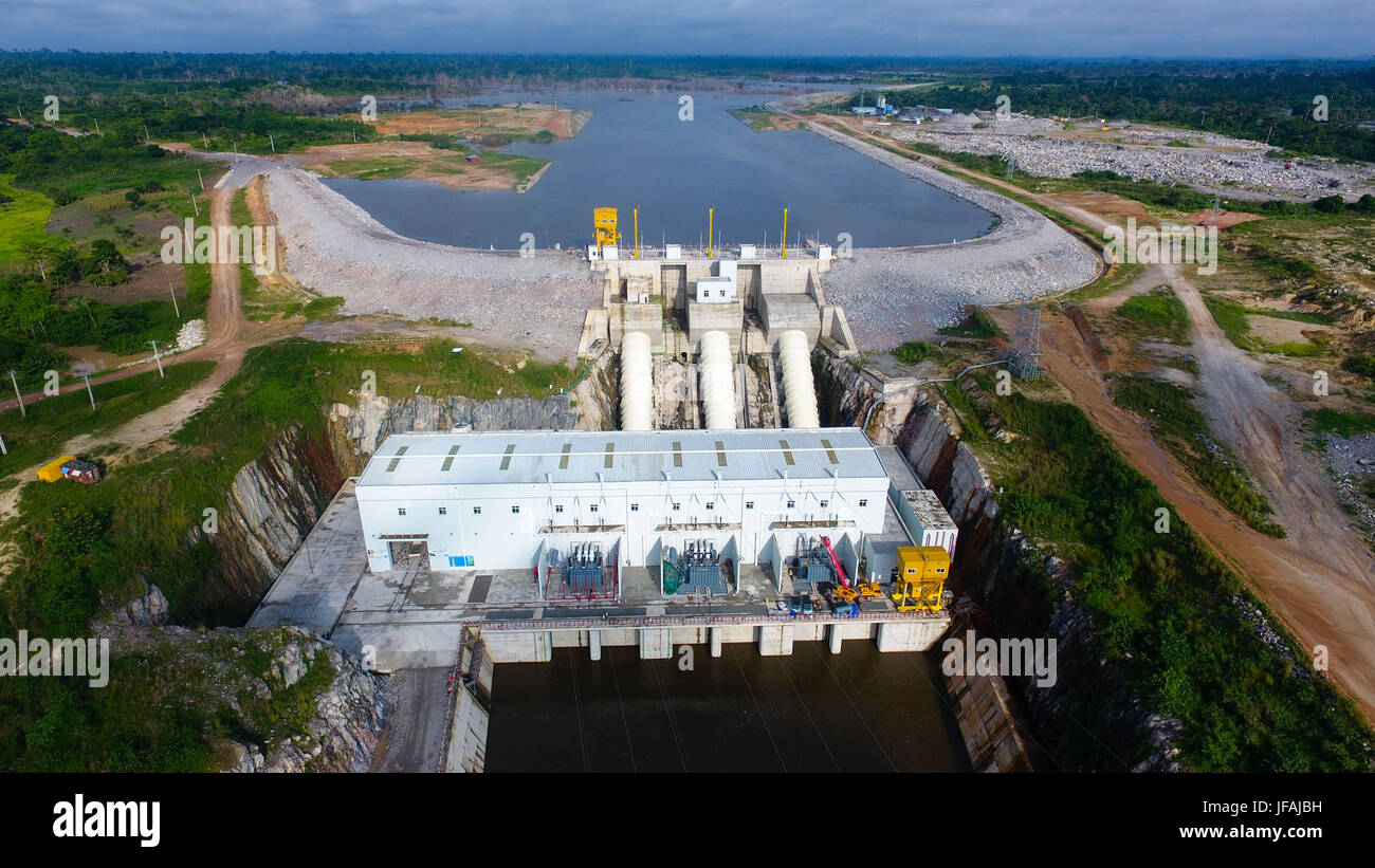 (170630) -- SOUBRE (COTE D'IVOIRE), June 30, 2017 (Xinhua) -- Photo taken on June 19, 2017 shows the Soubre hydroelectric power station near the city of Soubre in Cote d'Ivoire. A ceremony was held on June 30 in Cote d'Ivoire to officially mark the initiation of electricity generation at Soubre hydroelectric power station, which was built by a Chinese company. With an installed capacity of 275 MW, the 4.5-km-long Soubre dam is the largest of its kind so far in the western African country. (Xinhua) Stock Photo