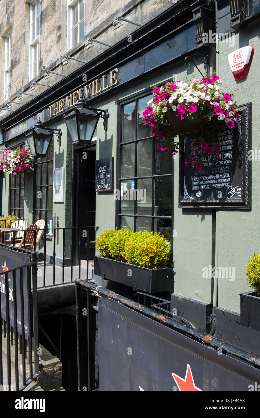 The Melville Bar in William Street, Edinburgh Stock Photo Alamy