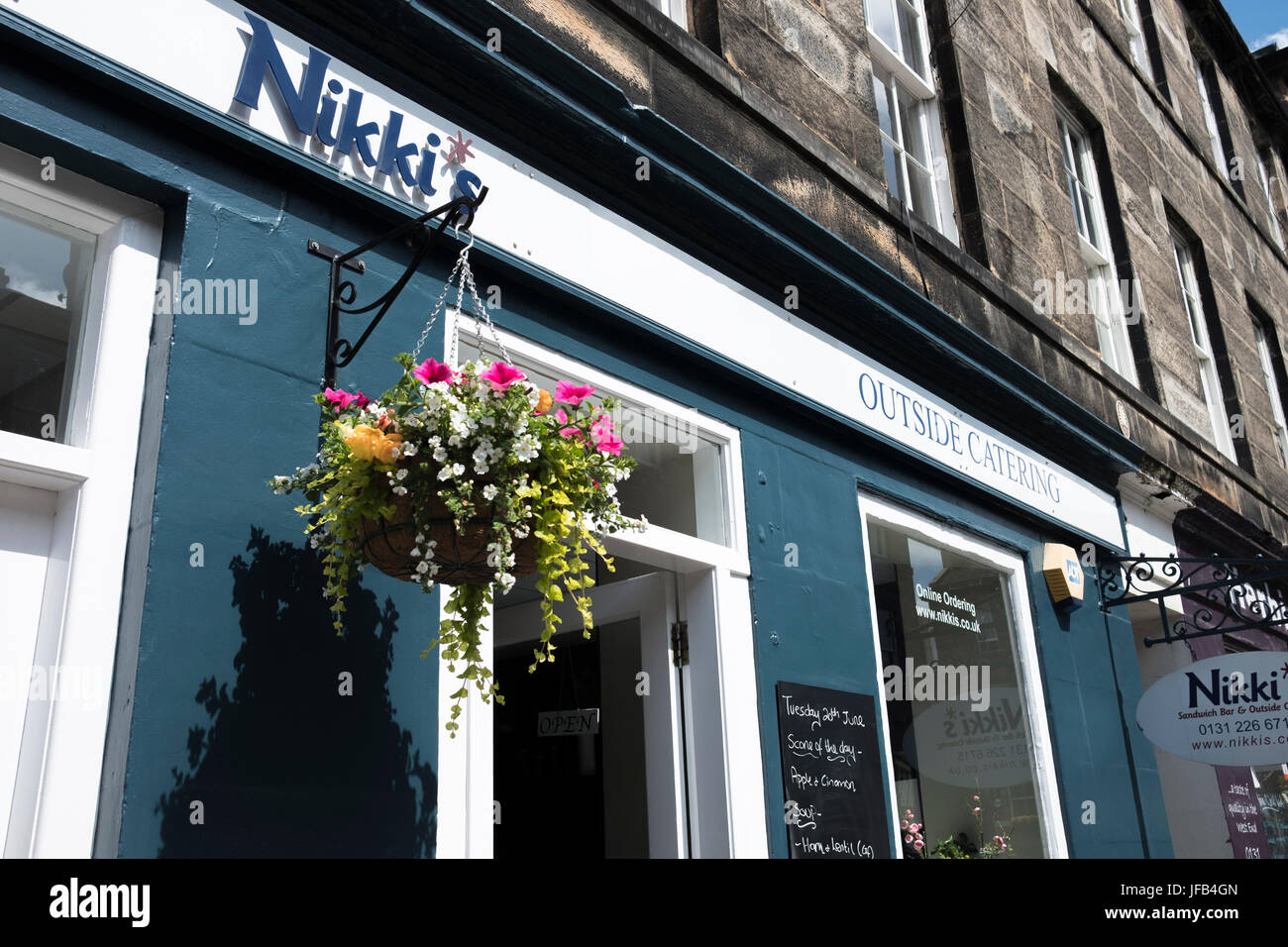 Shops in William Street, Edinburgh Stock Photo Alamy