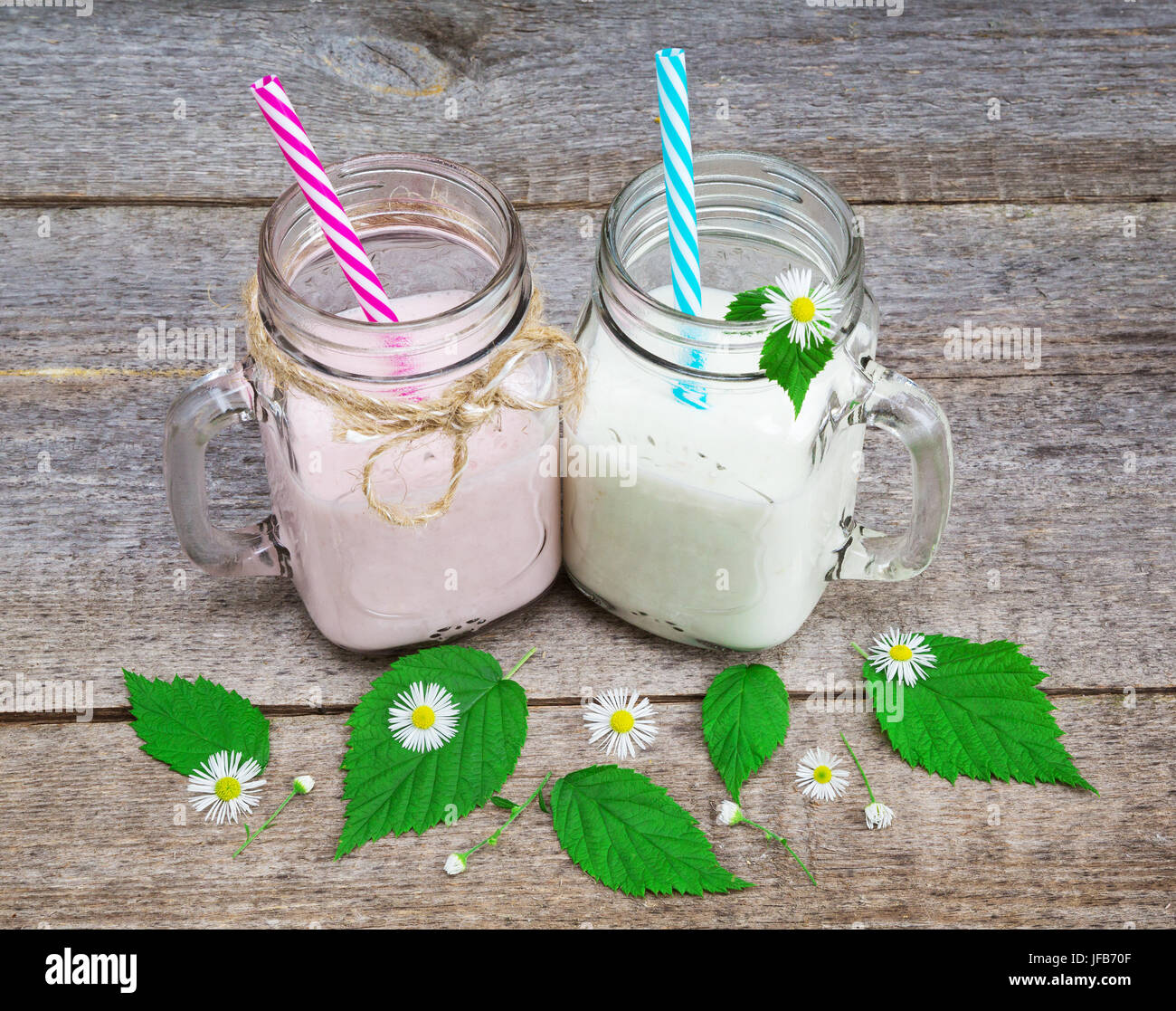 smoothies, healthy eating Stock Photo Alamy
