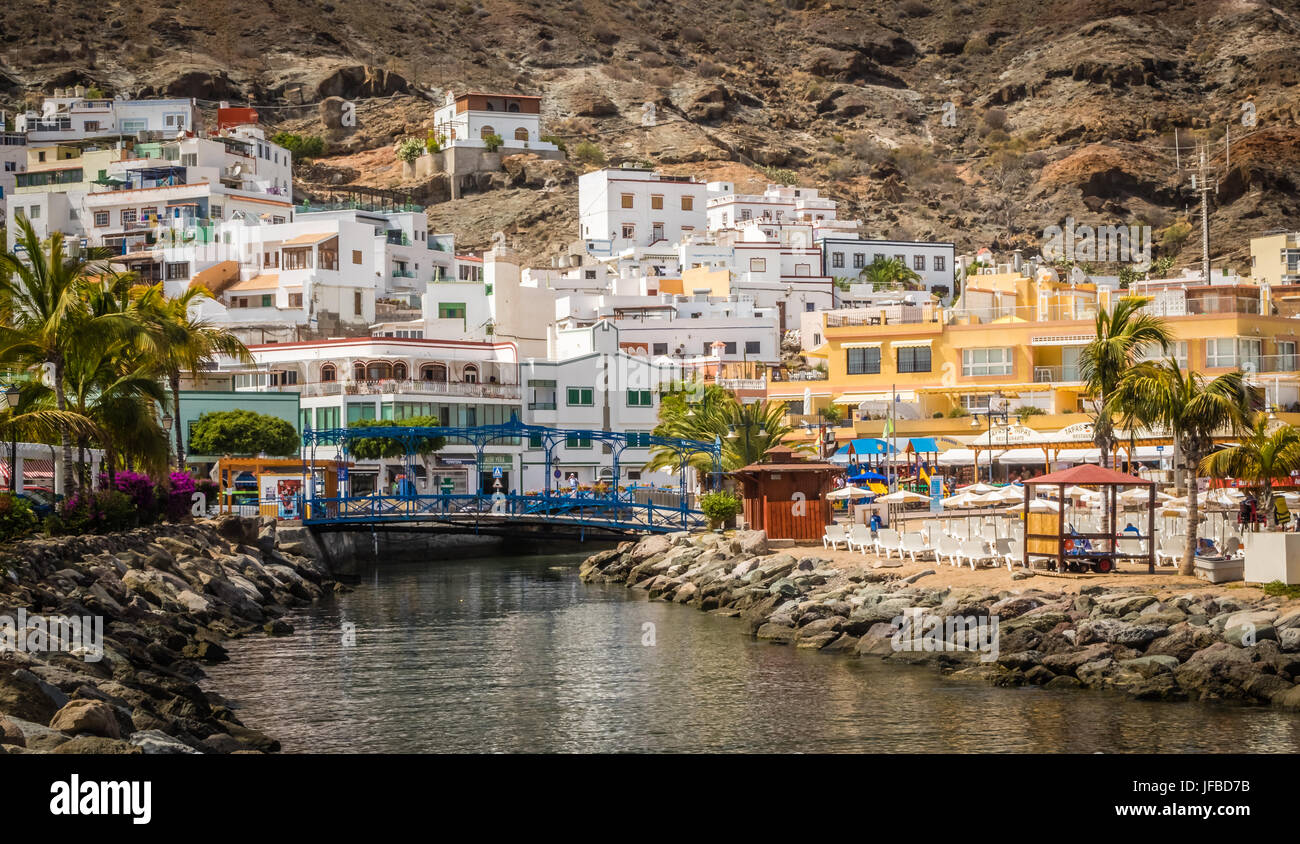 Canal Puerto De Mogan High Resolution Stock Photography and Images - Alamy