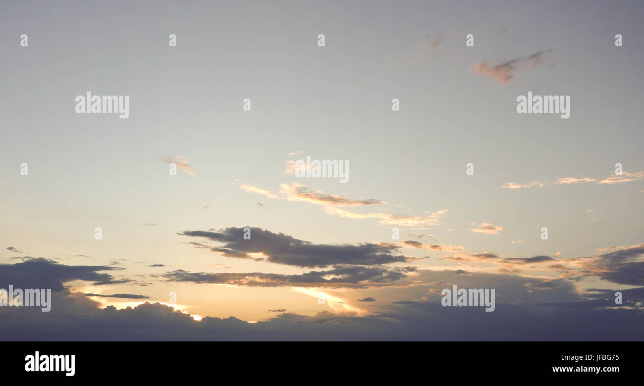 Sunny night sky hi-res stock photography and images - Alamy