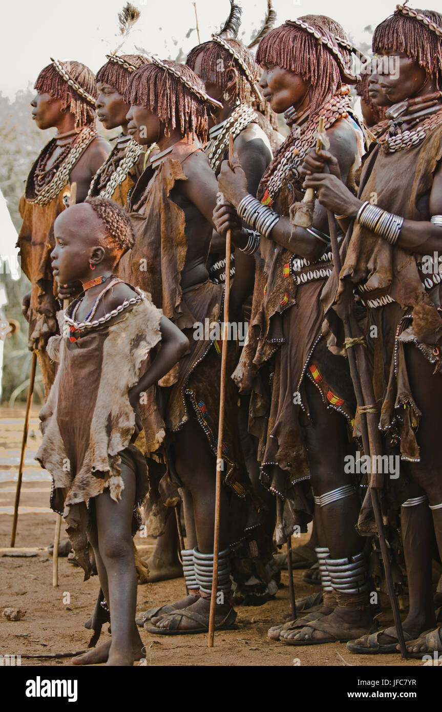 Bull jumping ceremony, Hammer people, Omo Valley, Ethiopia Stock Photo