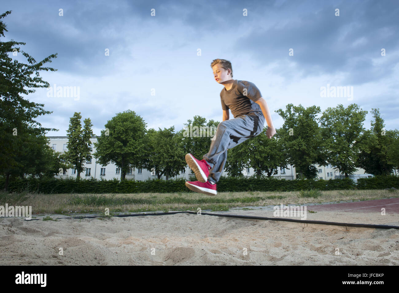 Jumpin hi-res stock photography and images - Alamy