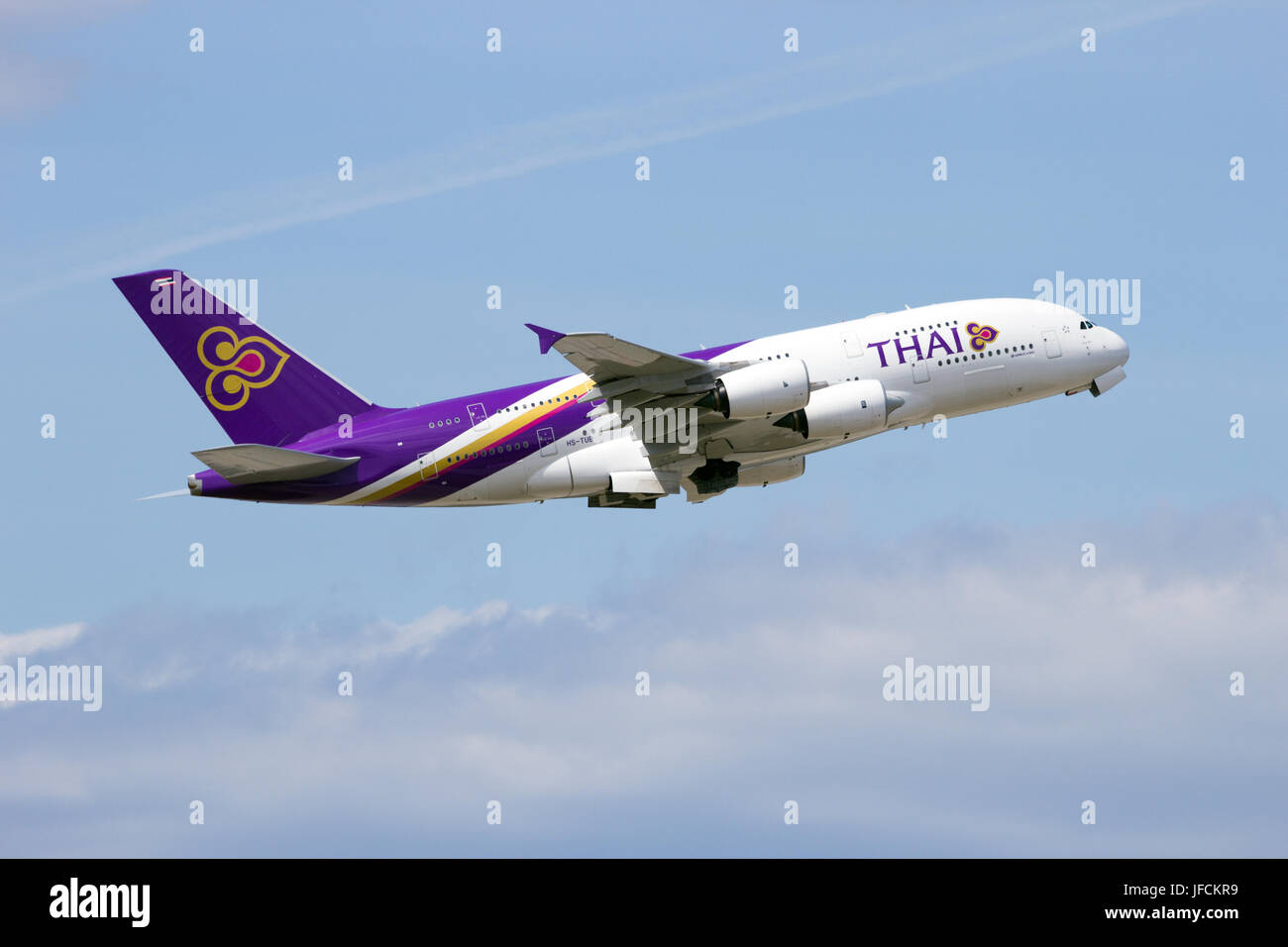 Thai airbus a380 hi-res stock photography and images - Alamy