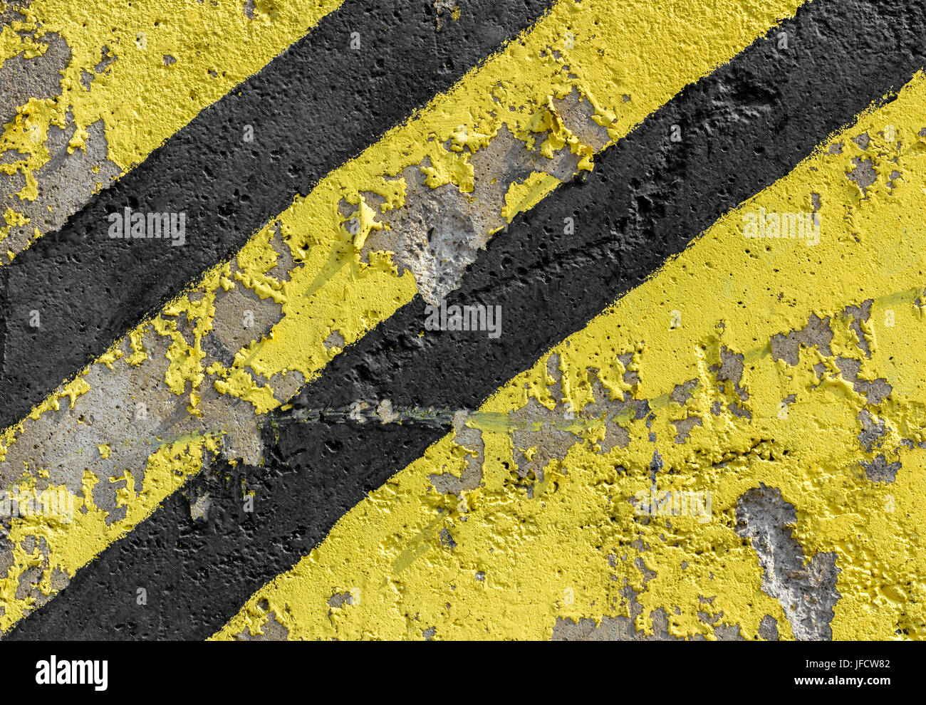 Grunge diagonal warning stripe Stock Photo - Alamy