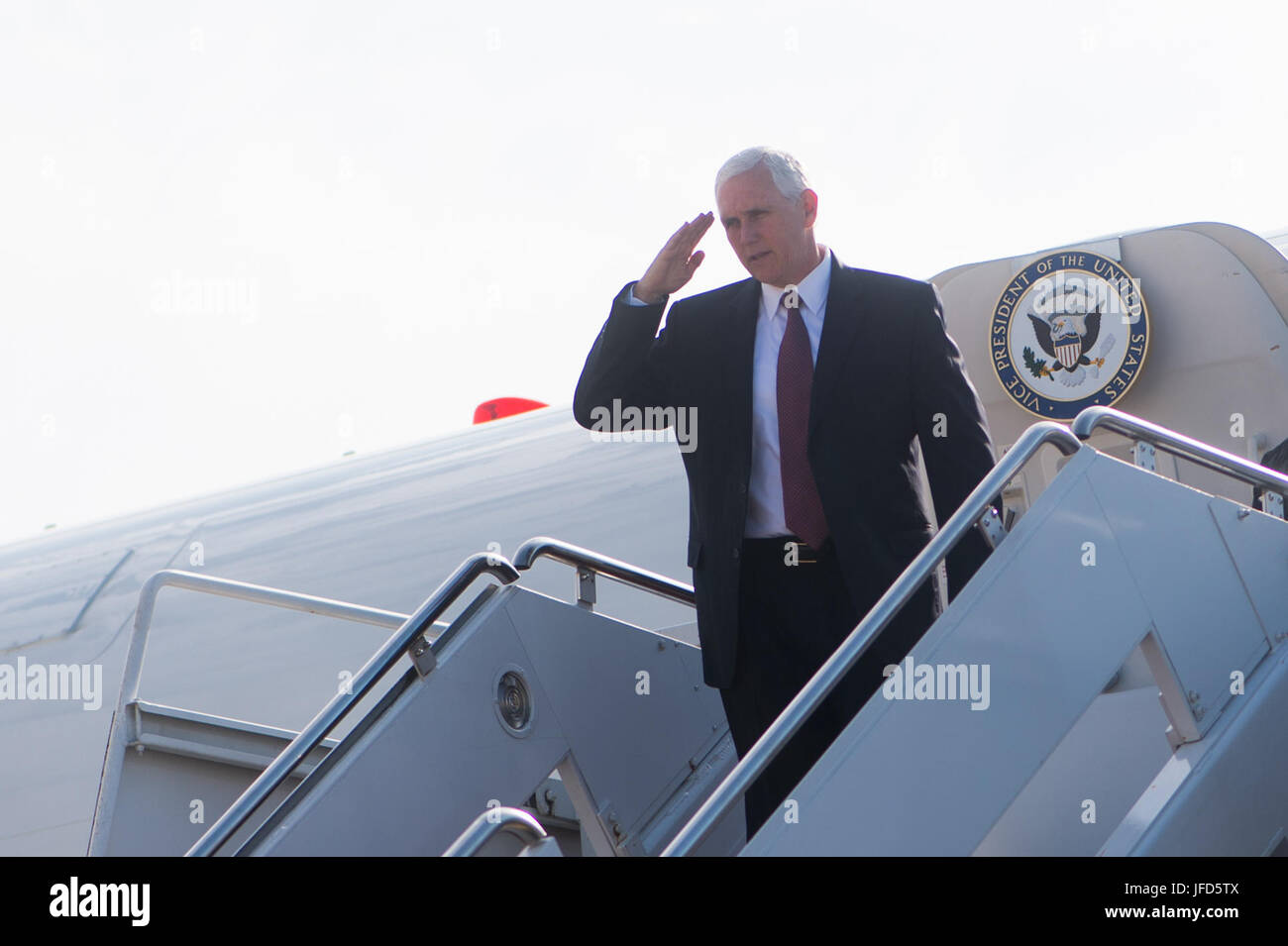 Vice President Mike Pence arrives at Andrews AFB, MD, in to begin a flight to Chicago, Ill, Saturday, June 3, 2017.  (Official White House Photo by D. Myles Cullen) Stock Photo