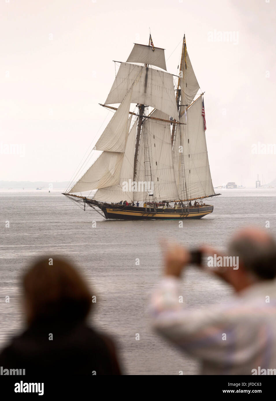 Tall ship festival 2017 hi-res stock photography and images - Alamy