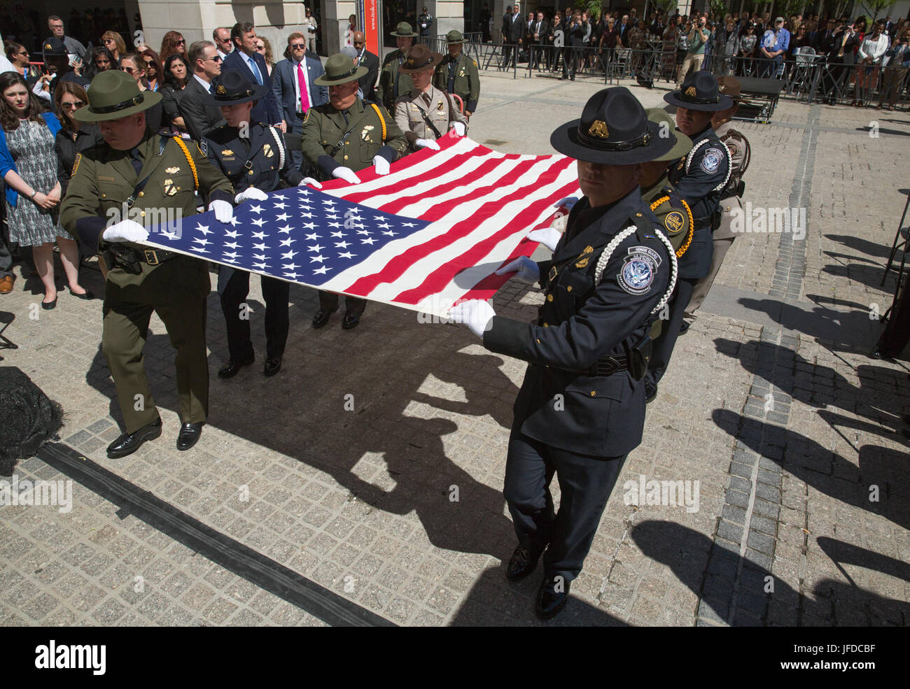 Cbp valor memorial service and wreath laying hi-res stock photography ...