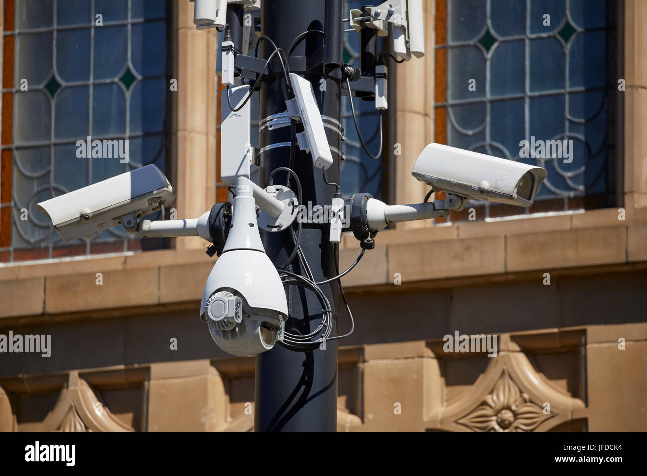 Cctv monitor hires stock photography and images Alamy