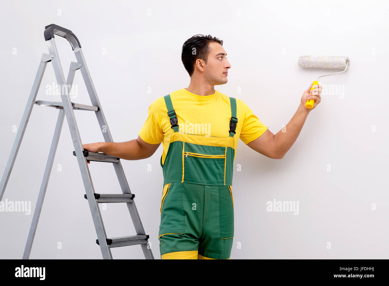 Construction worker working at the site Stock Photo - Alamy