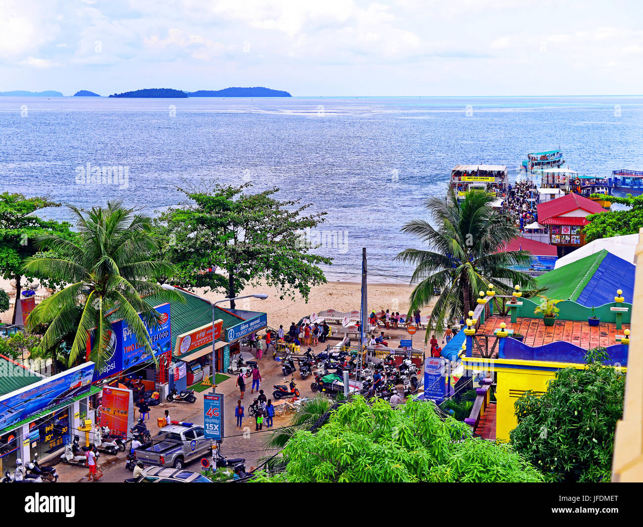 Cambodia Sihanoukville early morning ferry boat rush to the islands