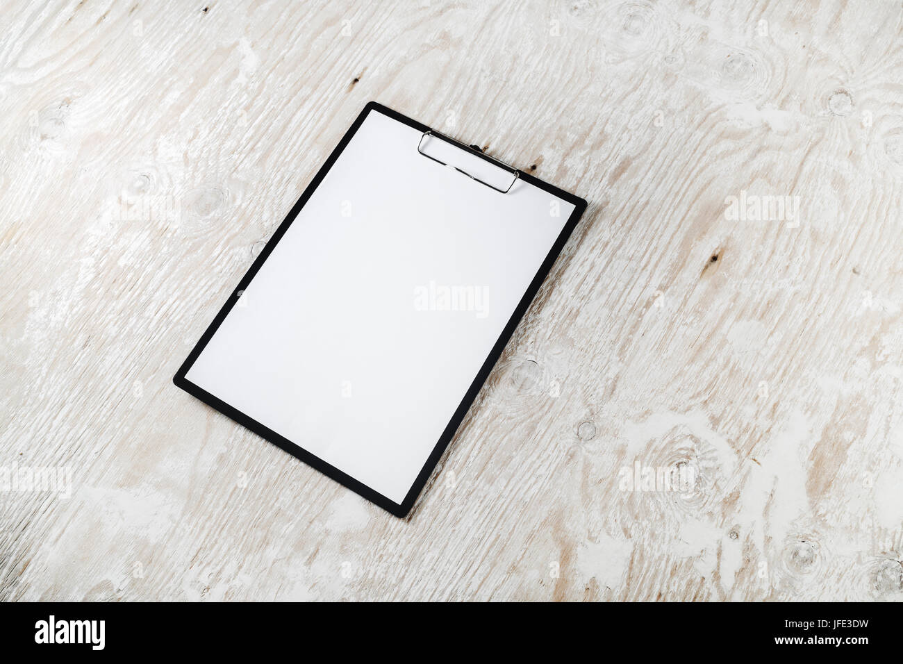 Clipboard with blank paper Stock Photo Alamy
