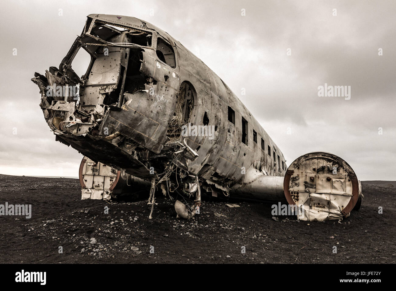Aviation wreck hi-res stock photography and images - Alamy