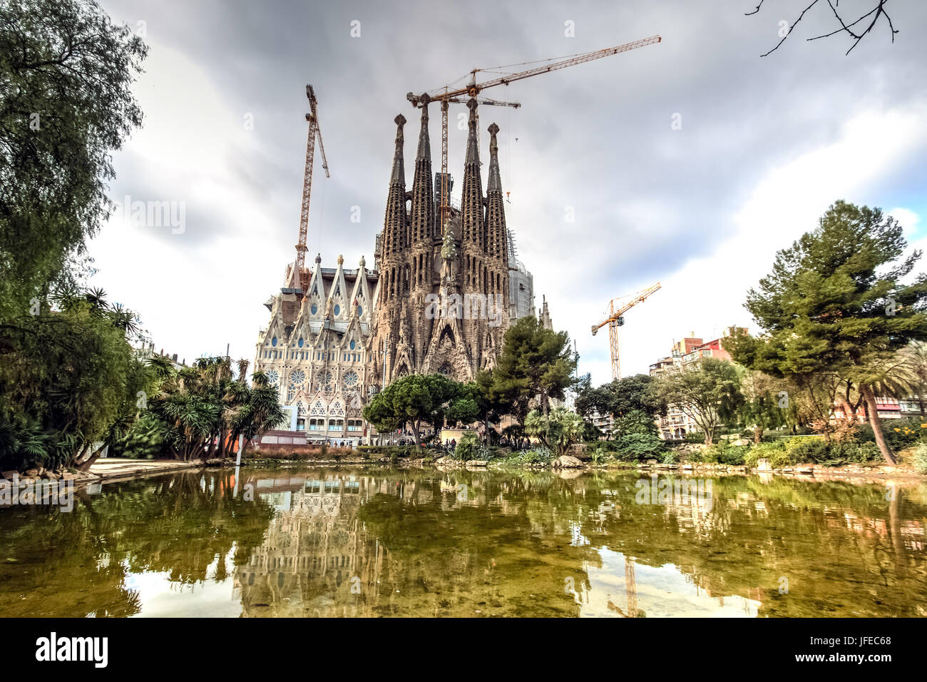 Sagrada Familia still in construction, Barcelona, Spain Stock Photo - Alamy