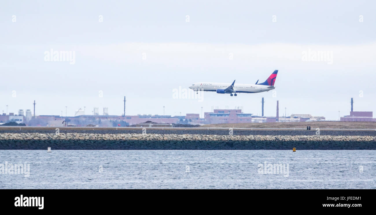 Boston International Airport the Runway Stock Photo Alamy