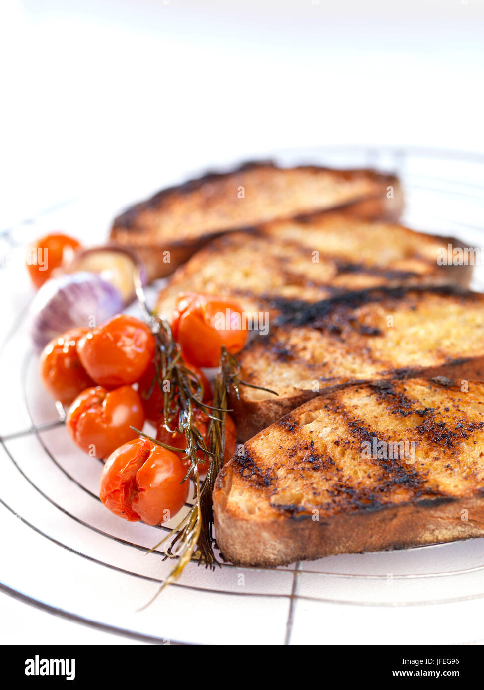 Ciabatta Brot, geröstet, Tomaten, Stock Photo