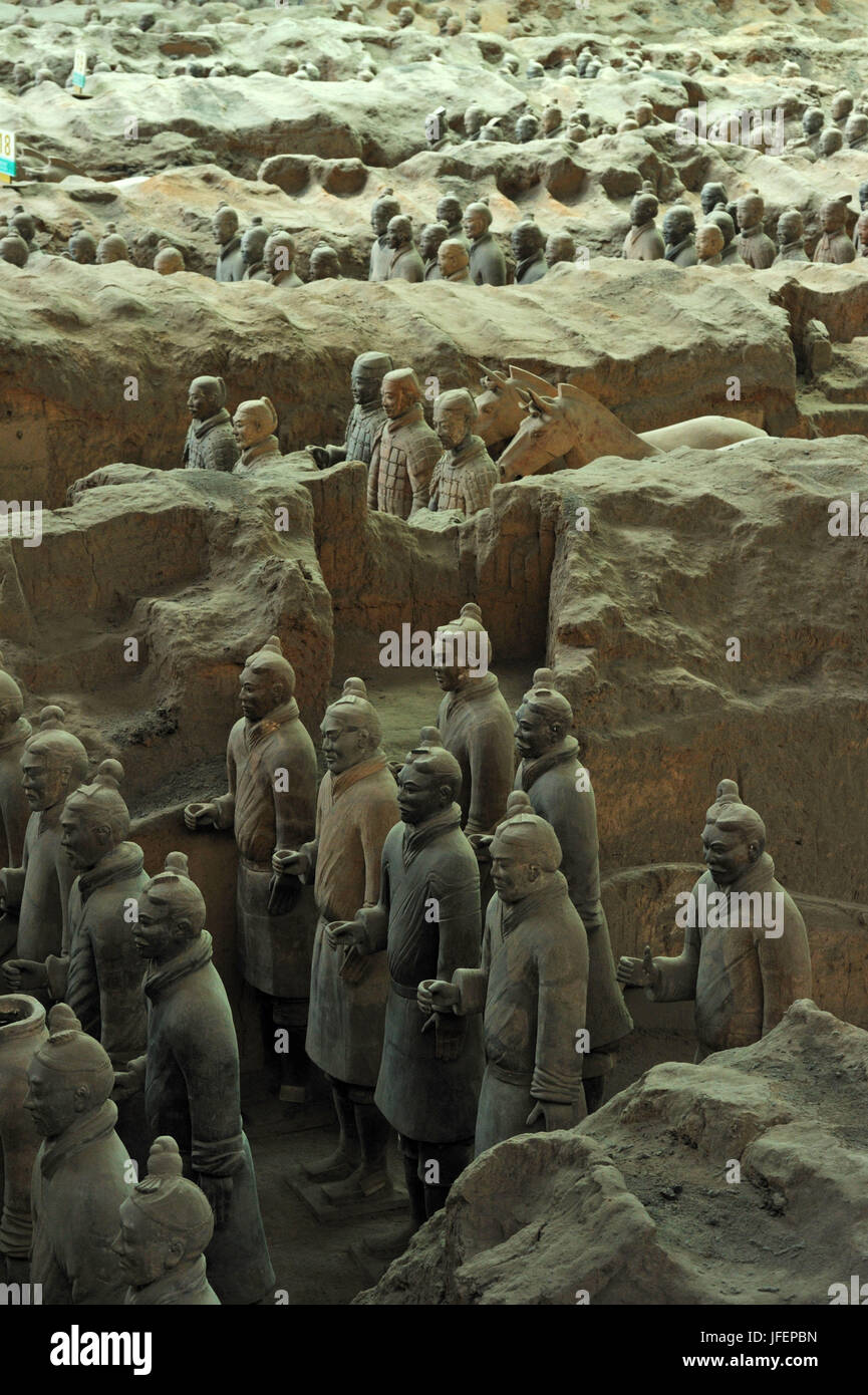 China, Shaanxi Province, near Xi' An, Lintong district, listed World Heritage by UNESCO, terracotta army guarding the first Emperor Qin Shi Huangdi's tomb Stock Photo