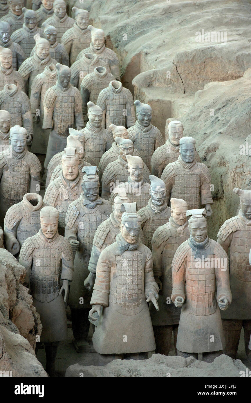 China, Shaanxi Province, near Xi' An, Lintong district, listed World Heritage by UNESCO, terracotta army guarding the first Emperor Qin Shi Huangdi's tomb Stock Photo