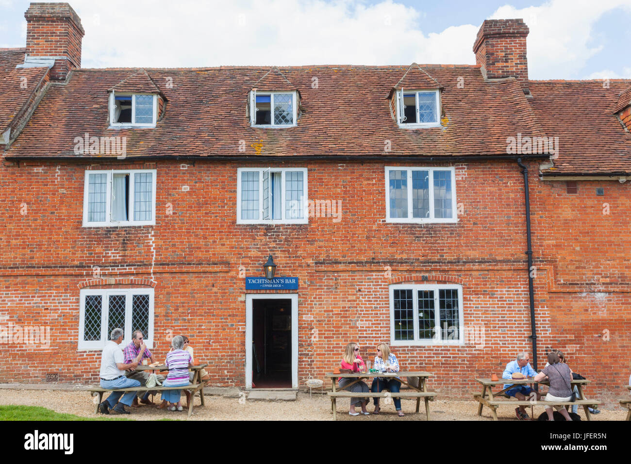 Bucklers hard hires stock photography and images Alamy