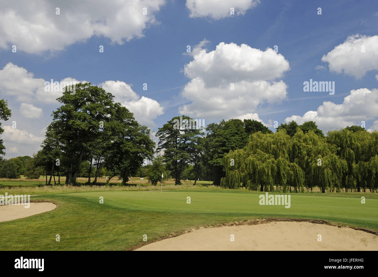 Windlesham hires stock photography and images Alamy