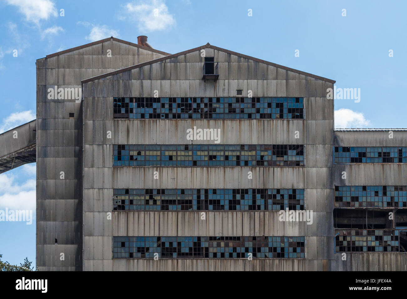 Old Abandoned Coal Breaker Plant in Pennsylvania Stock Photo Alamy