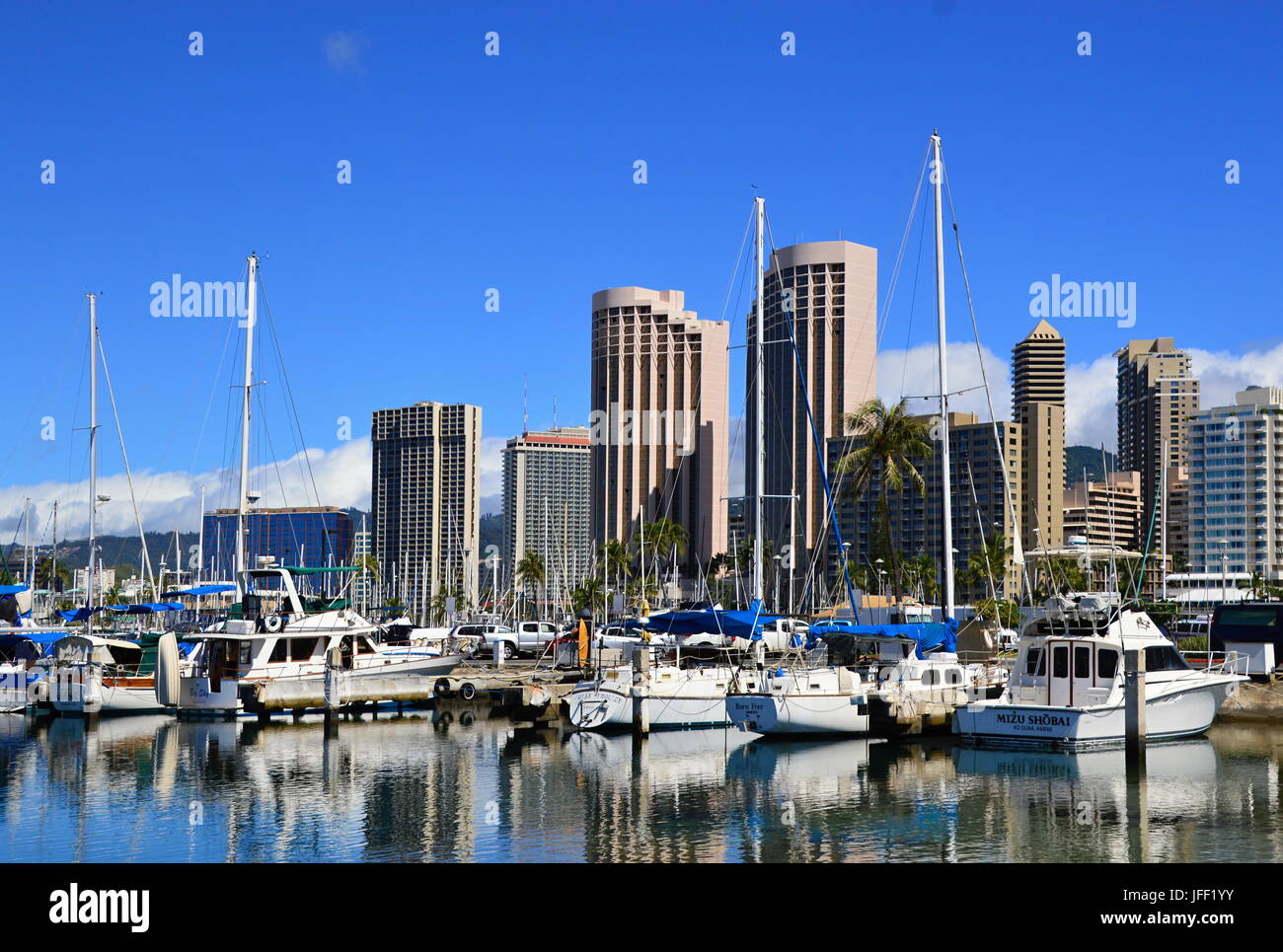 Waikiki beach hawaii inseln hi-res stock photography and images - Alamy