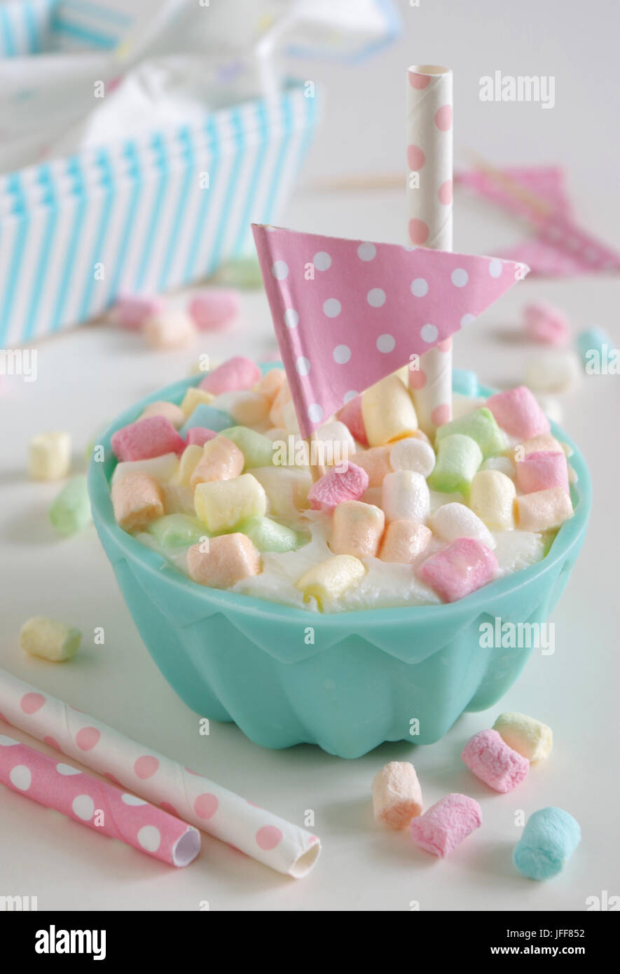 vanilla ice cream with marshmallows for kids Stock Photo Alamy