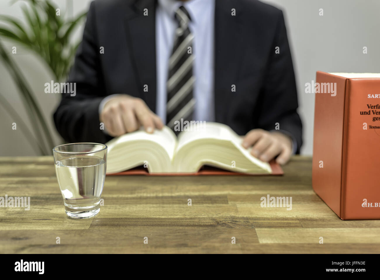 Lawyers Office Desk Stock Photos & Lawyers Office Desk Stock Images - Alamy