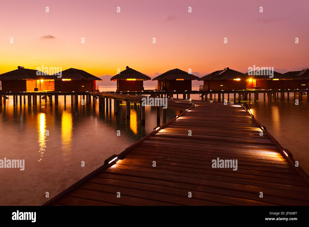 Water Bungalows On Maldives Island Stock Photo - Alamy