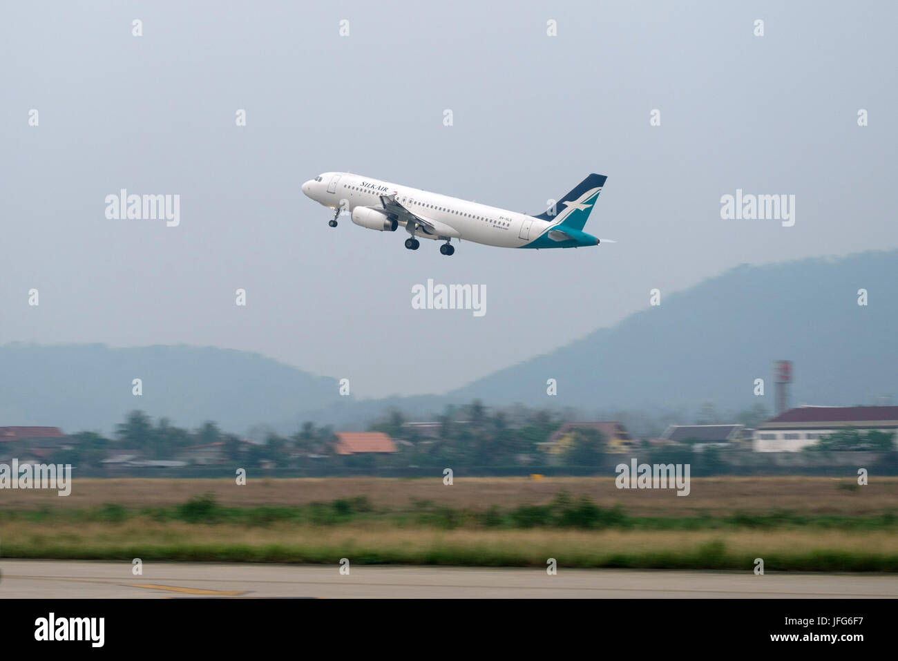 SilkAir airplane taking off Stock Photo