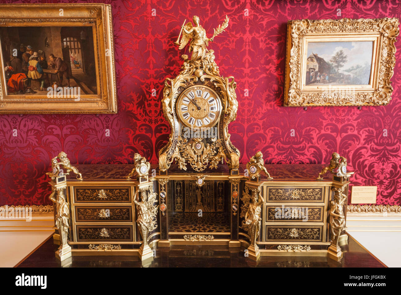 England, London, The Wallace Collection Museum, Copy of a Writing Table Made for the Elector of Baveria Stock Photo