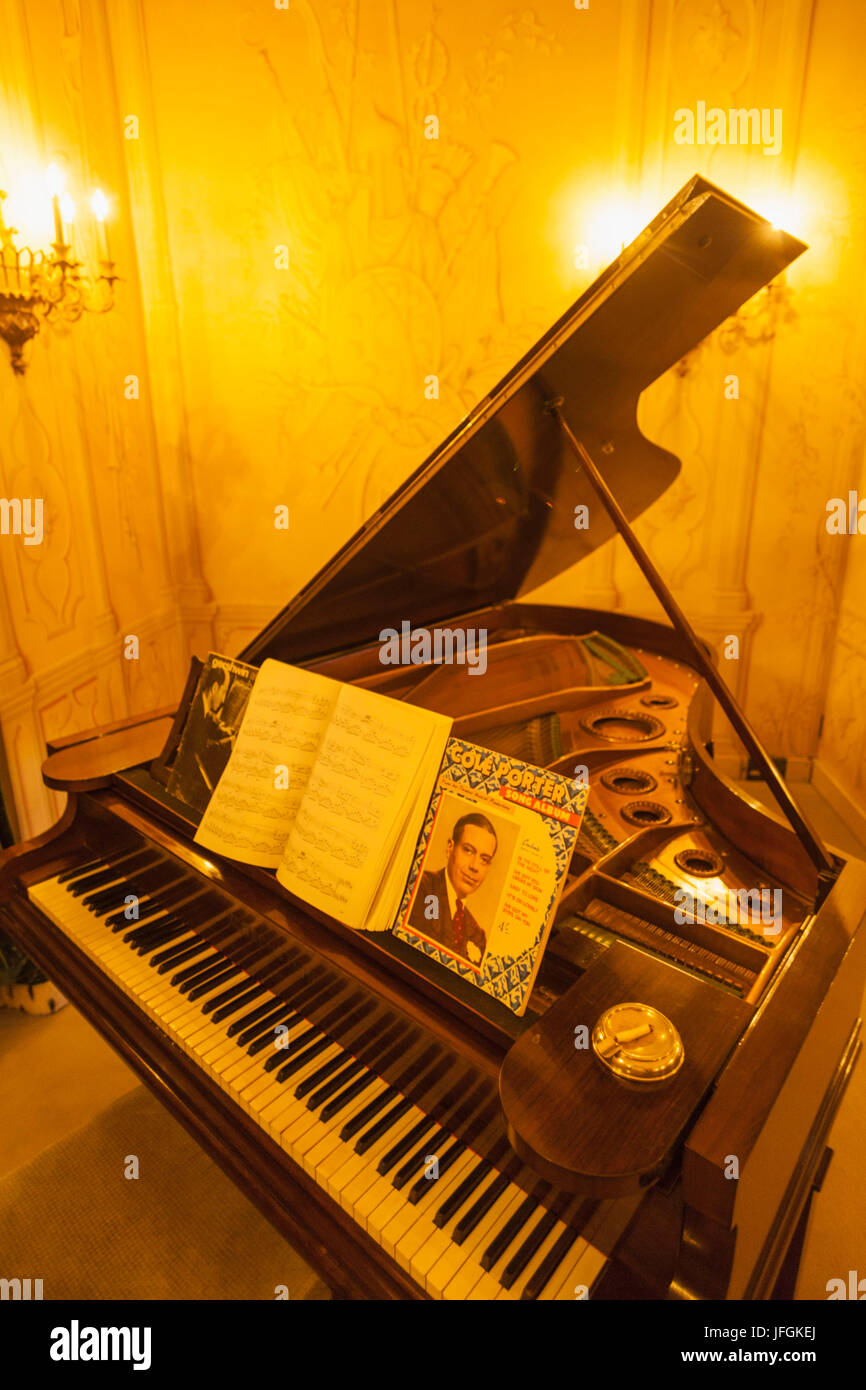 England, Hampshire, Mottisfont House, The Music Room, Grand Piano Stock Photo