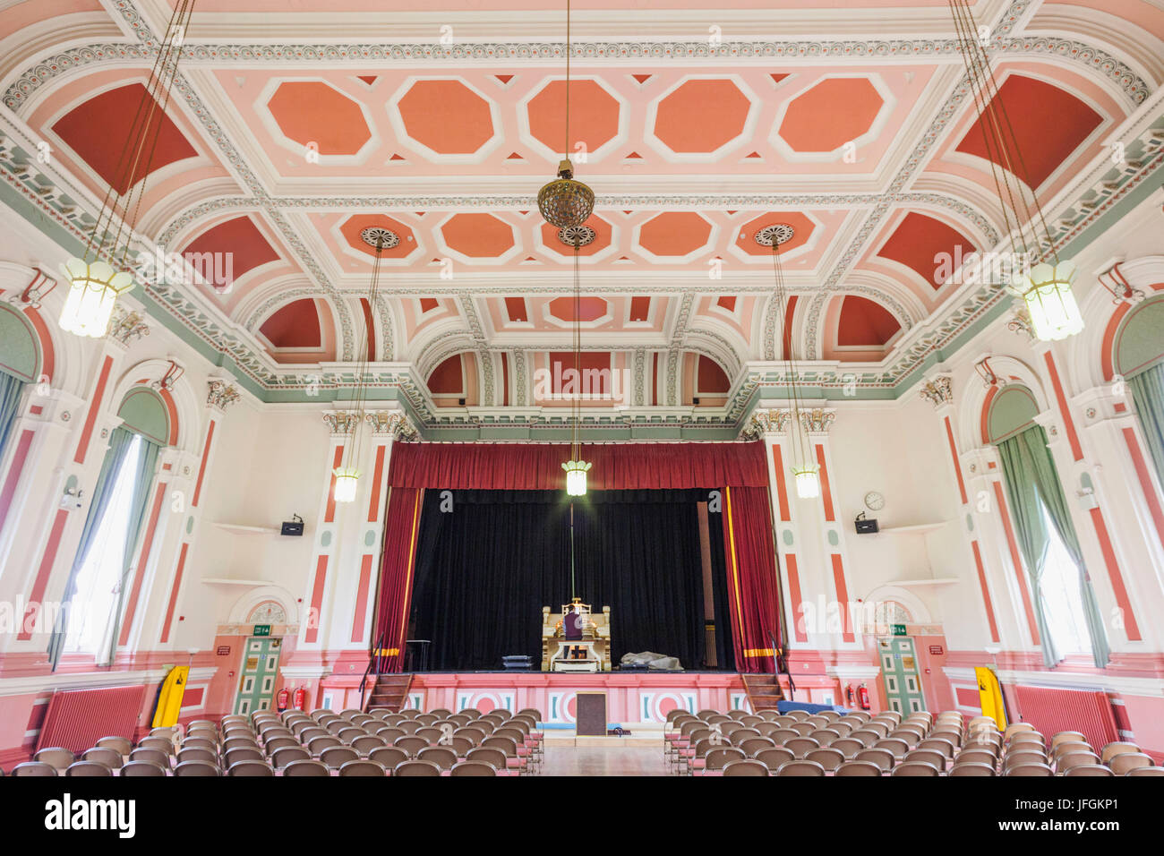 England, Yorkshire, Bradford, Saltaire, Victoria Hall, The Grand Main Hall Stock Photo