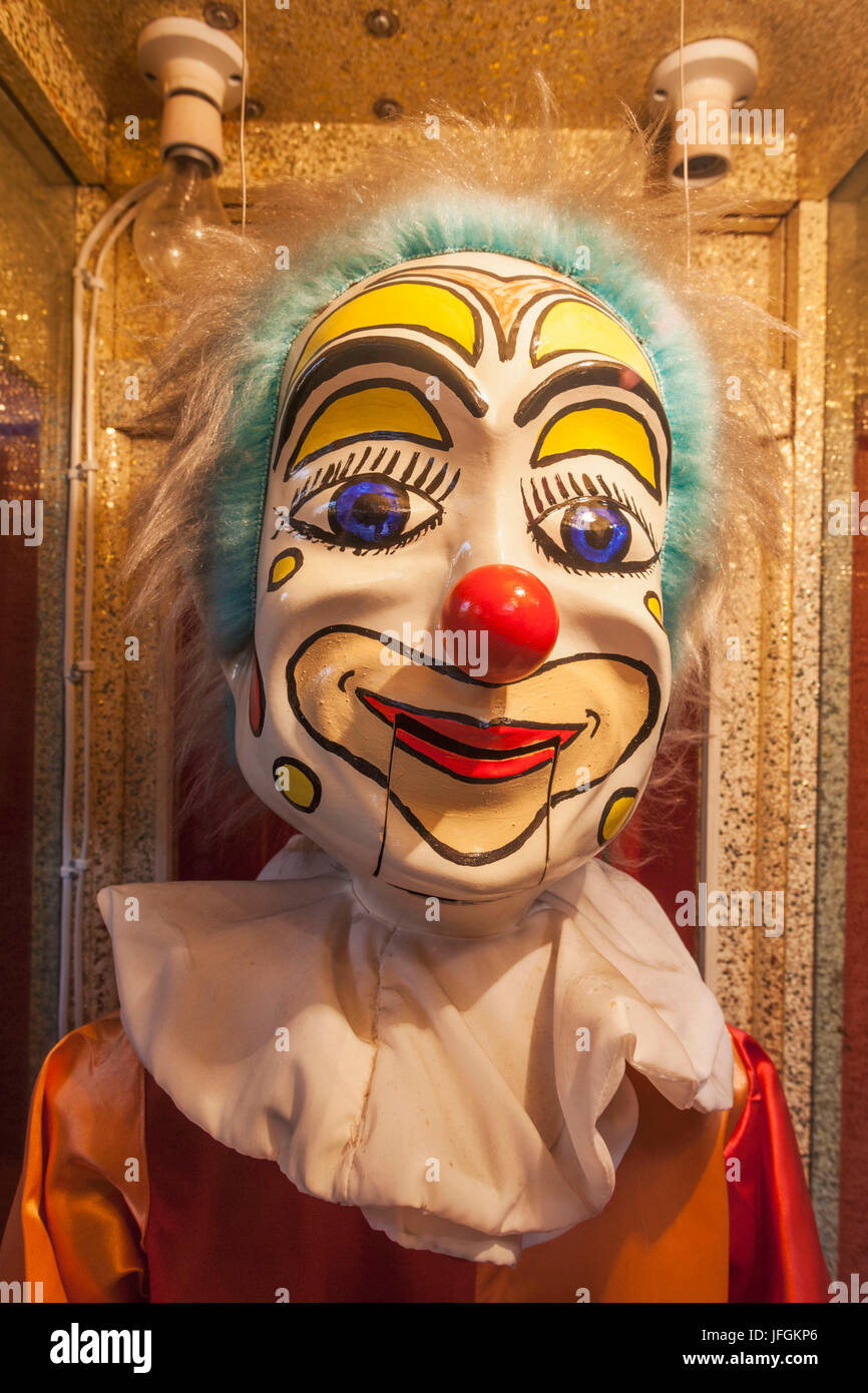 England, Yorkshire, Fiely, The Scarborough Fair Collection, Vintage Arcade Game, Detail of Clown's Face Stock Photo